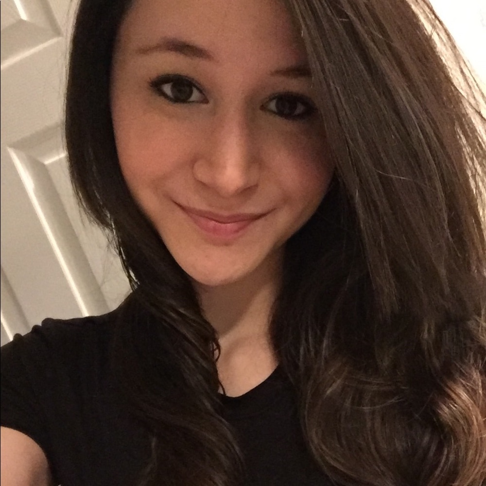 Meet your Posher, Breanna